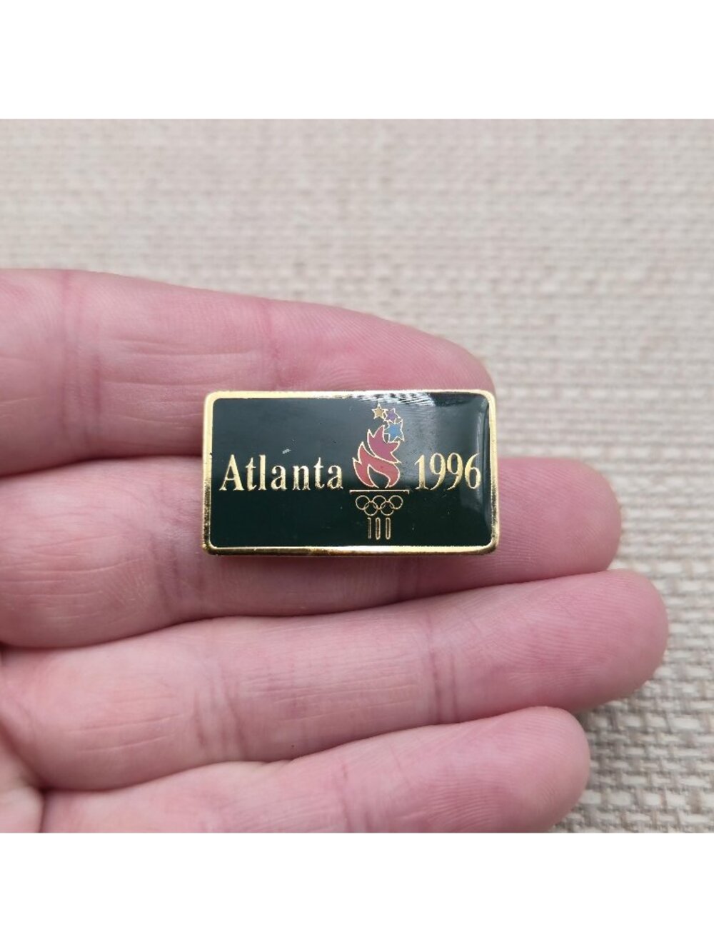 Vintage Atlanta 1996 Centennial Olympic Games Torch Logo Enamel Lapel Pin A8805